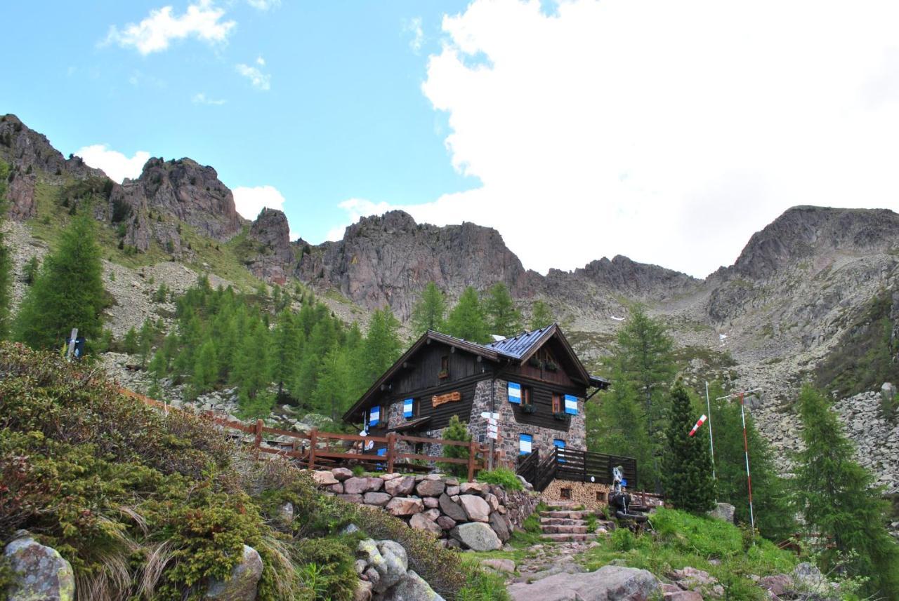 Hotel Belvedere Wellness & Family Baselga di Pinè Екстериор снимка